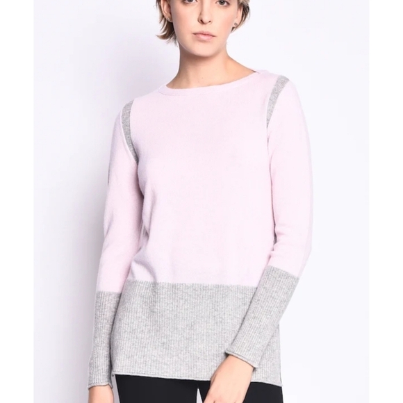 3very Cashmere 2 tone boat neck sweater with side slits. Women's size S/M - Picture 6 of 6